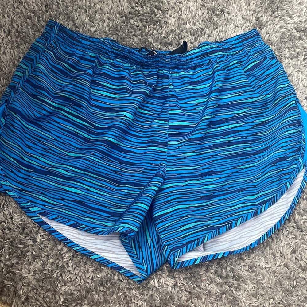 womens nike running shorts